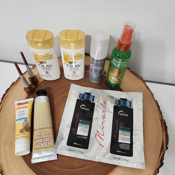 Bundle brand New Olay, Garnier, Burt Bees - Picture 2 of 4